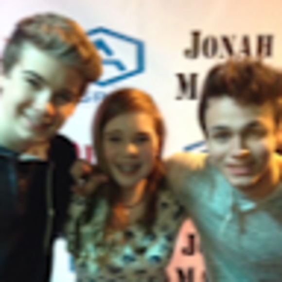 Meet your Posher, Maren - Picture 1 of 1